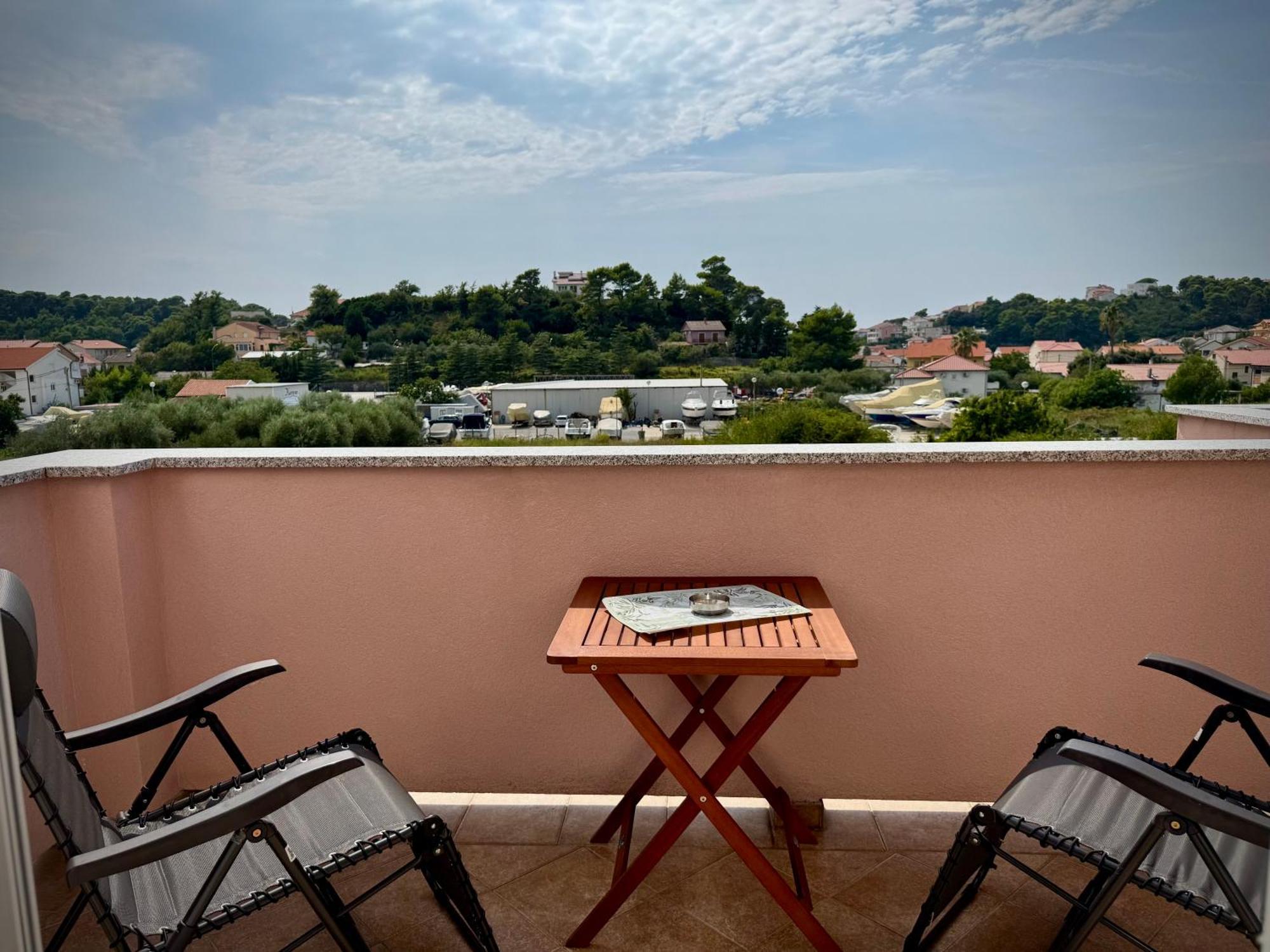 Apartments Maricic Rab Island Palit Exterior photo
