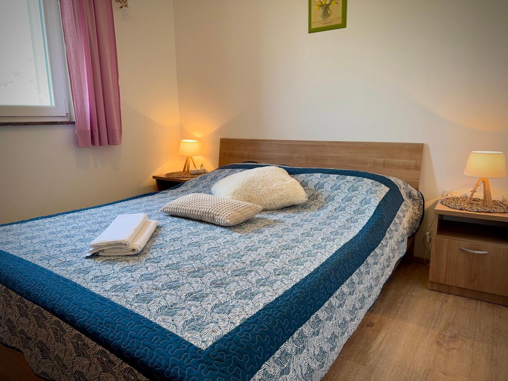 Apartments Maricic Rab Island Palit Exterior photo
